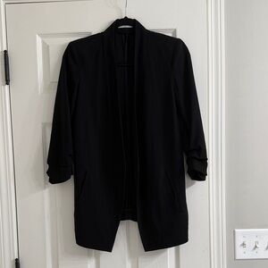 Babaton Classic Black Blazer
